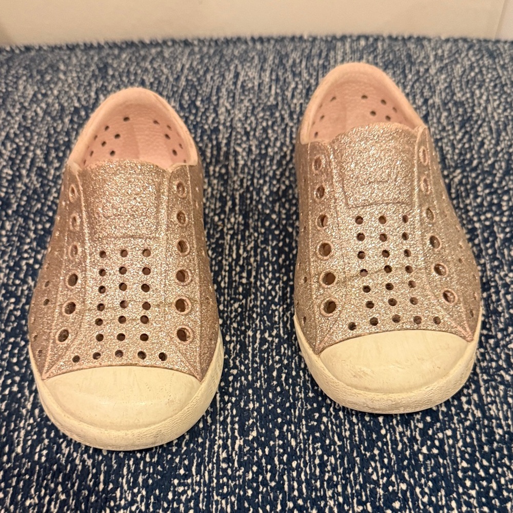 Native Jefferson Bling in Light Pink
